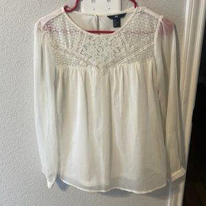 White shirt size 6